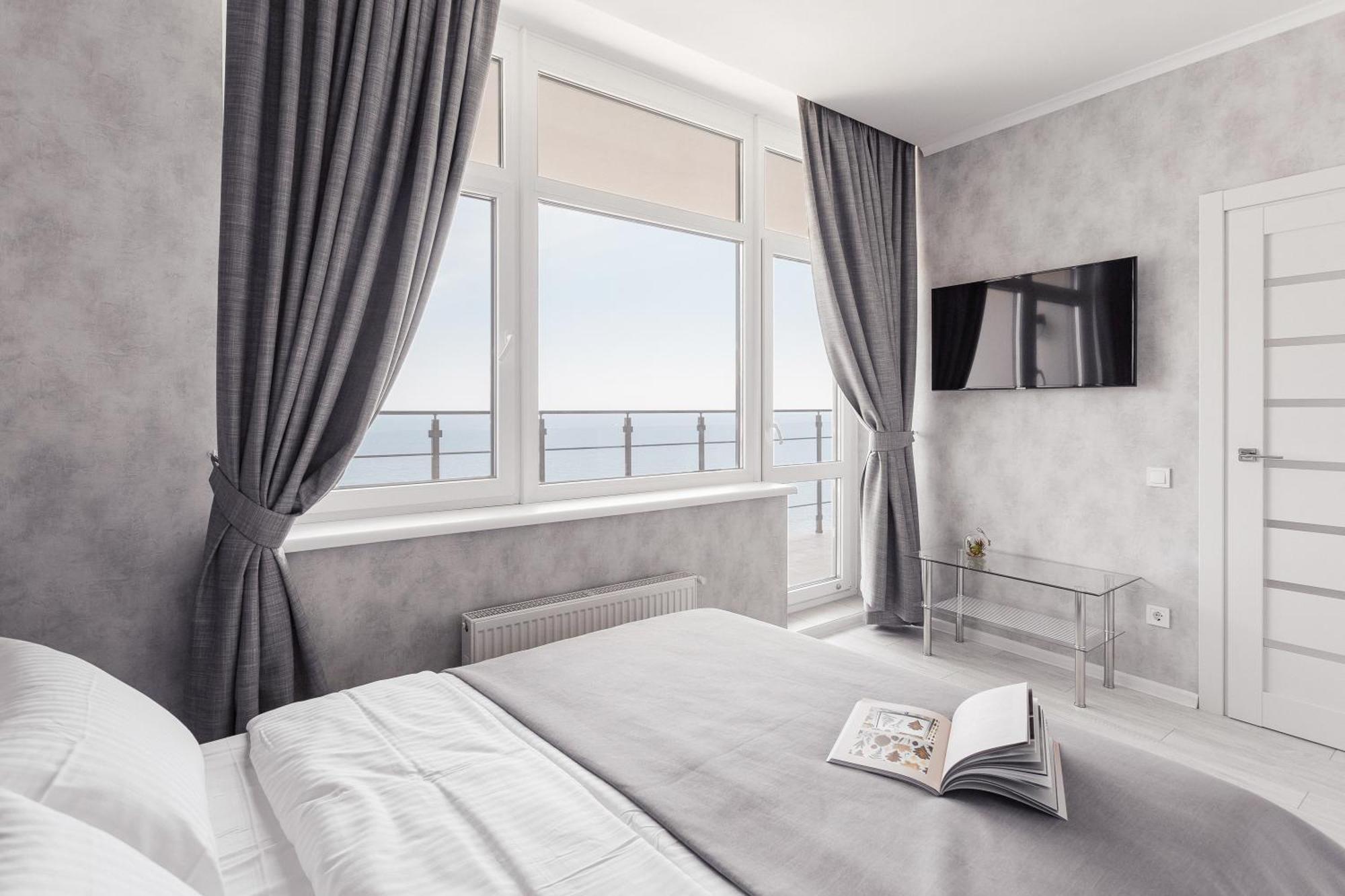 Sea & Sky Apartments أوديسا الغرفة الصورة