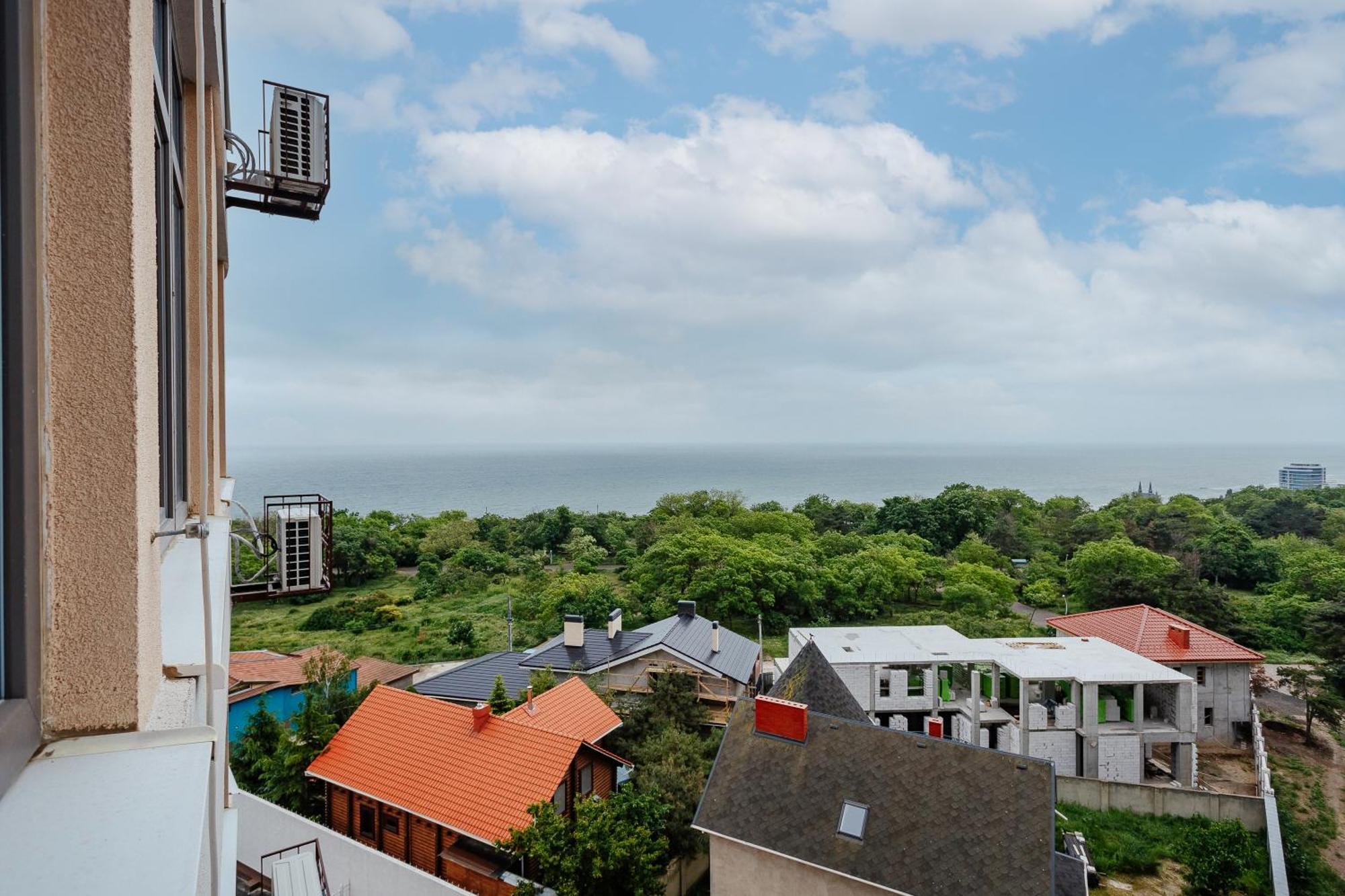 Sea & Sky Apartments أوديسا الغرفة الصورة